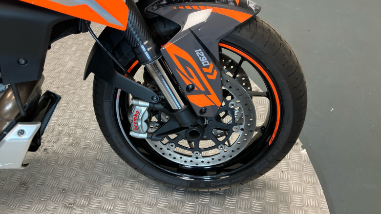 Ktm Superduke 1290 Super Duke GT (16MY)